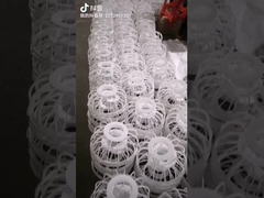 Voll-automatische Fütterungsmaschinenhandkurbel-Zuleitungsausrüstung für Huhn und Entenfarm in der großen Halle